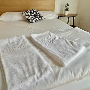 1-bedroom-apartment-n14-rua-da-palma.hotels-lisbon-portugal.com/